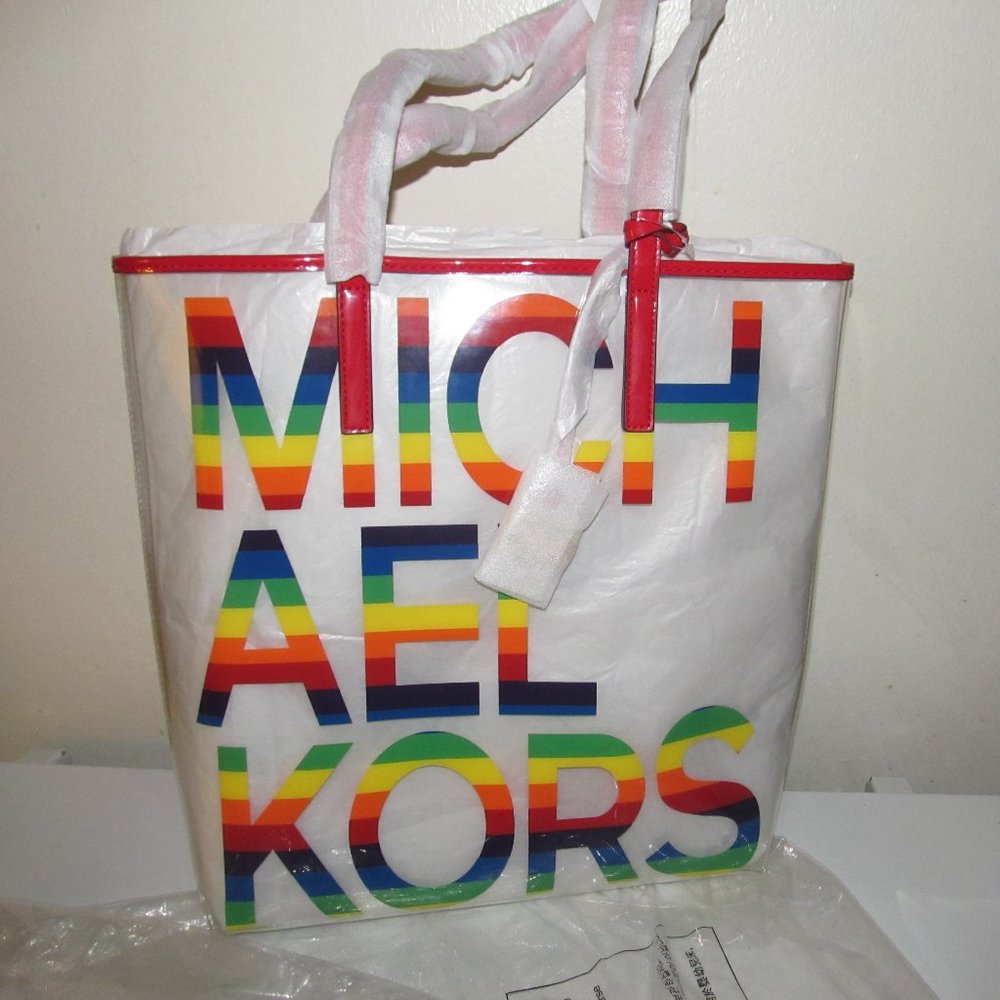 The Signature Michael Bag Tote